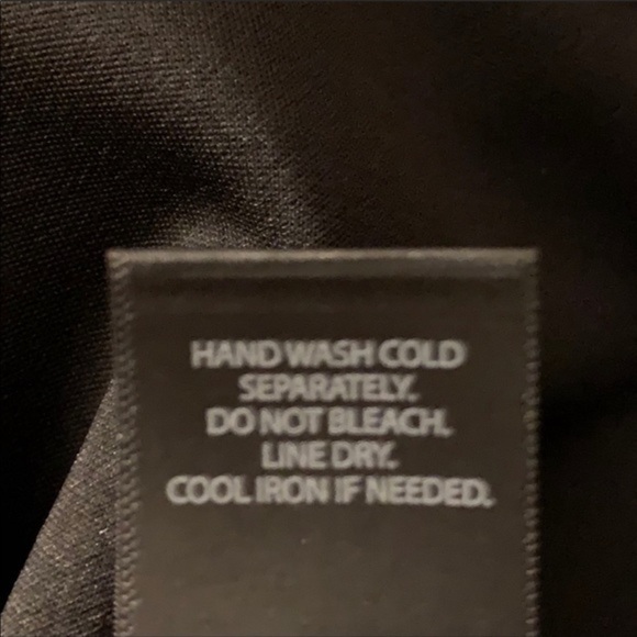 black dress with floral red embroidered roses at waist size 6 NWT - Picture 14 of 15